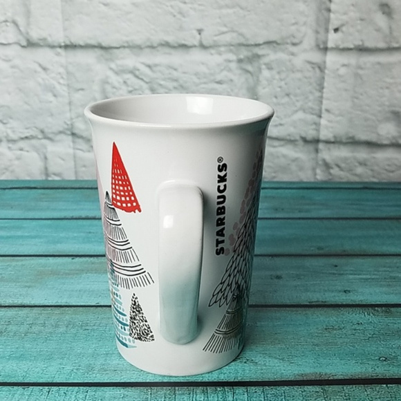 2018 STARBUCKS Christmas Trees Latte Mug 11 oz - Picture 4 of 5